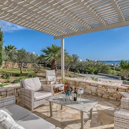 Сasa de vacaciones House Feinikas - Quiet Area With Access