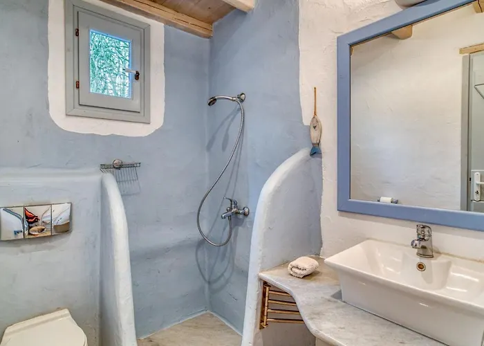 Foinikas House - Quiet Area With Access Nyaraló *